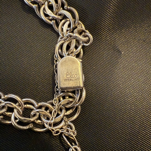 Elko vintage Silver Chain Necklace with Football Pendant - Picture 2 of 3